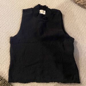 Cropped high neck